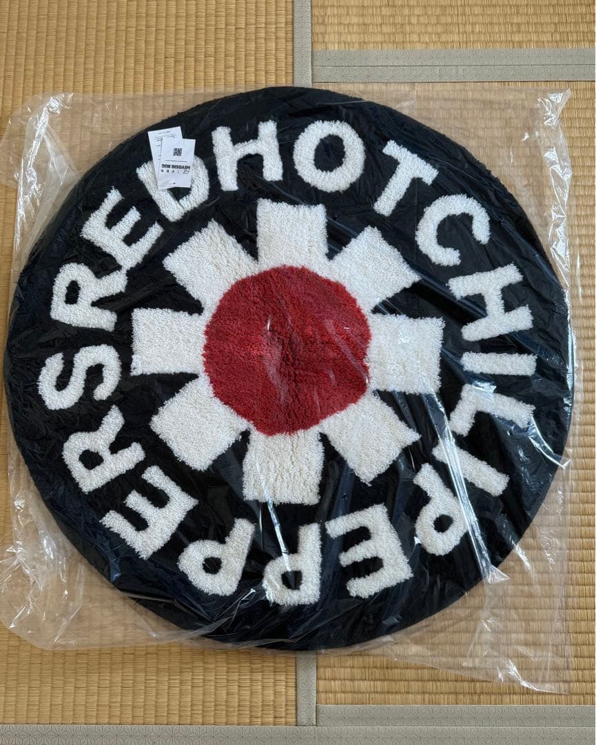 レッド ホット チリ ペッパーズ　ラグマット　黒　貴重品　即完