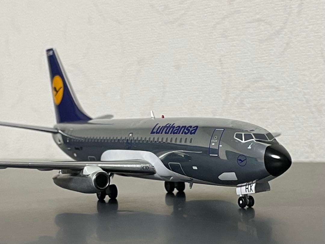 ルフトハンザ旅客機 B-737-200ポリッシュ仕上