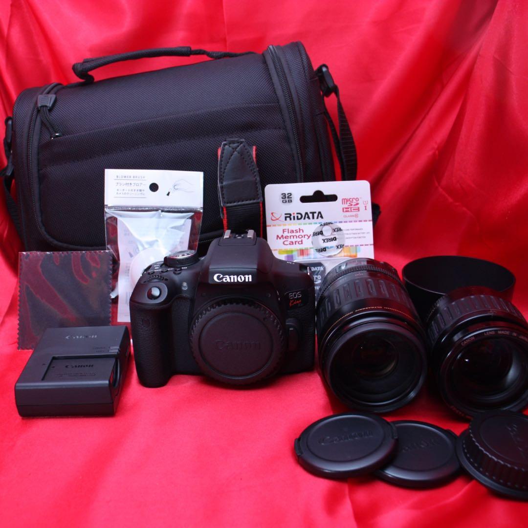 キャノン　キス　x8i デジタルカメラ　付属品充実　バック付き