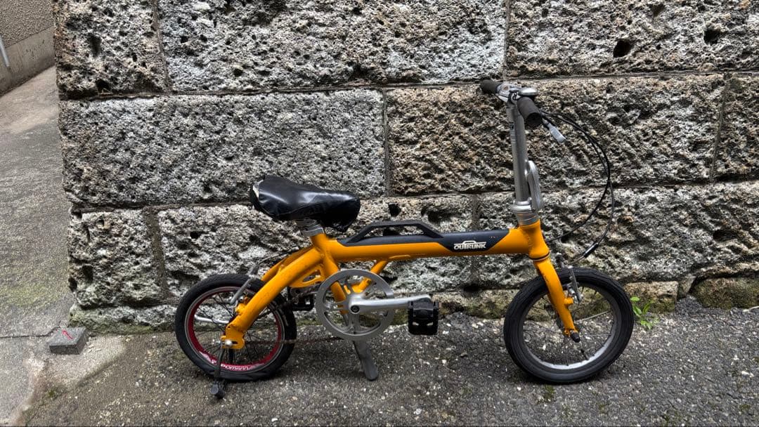 OUTRUNK アウトランク　折りたたみ自転車