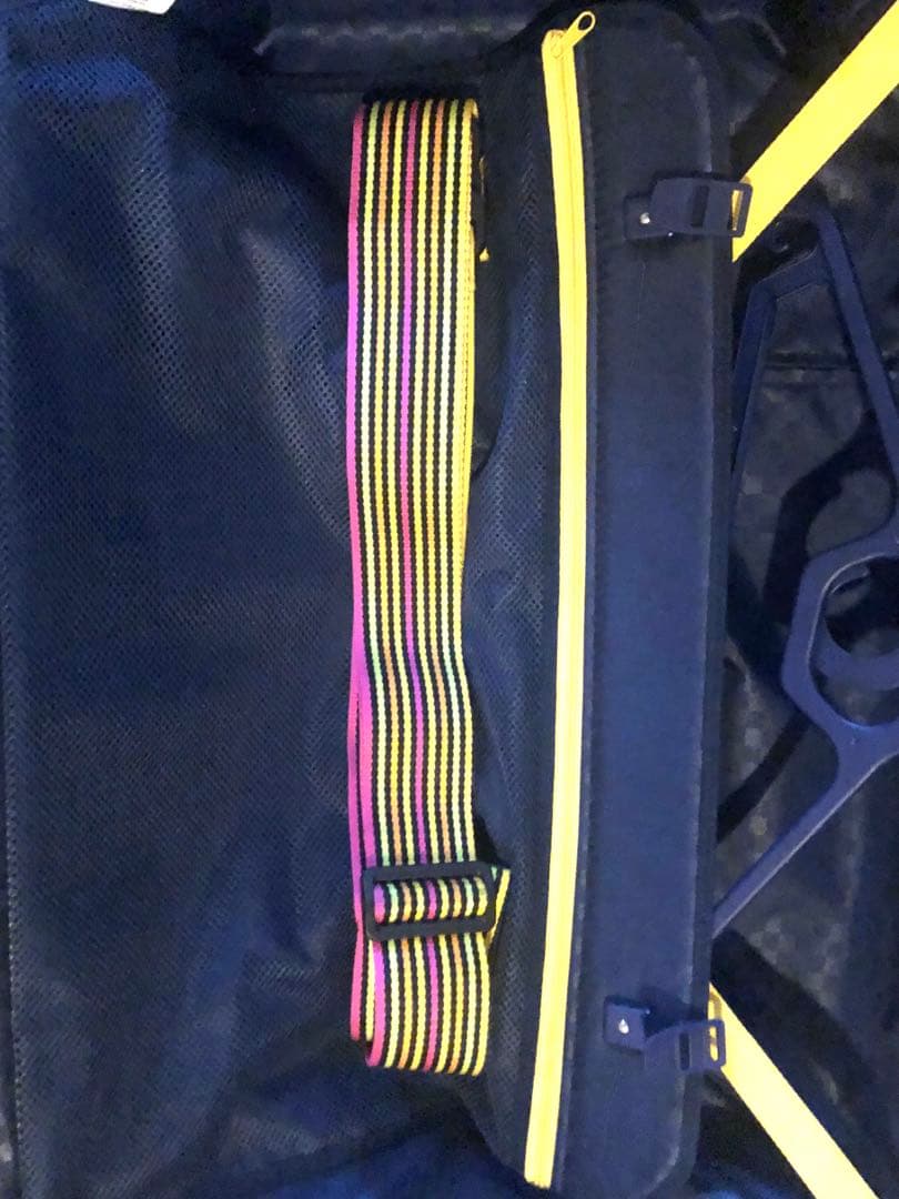 LLサイズ 10泊〜 ハードキャリーケース (ハンガー&ケースベルト付き)