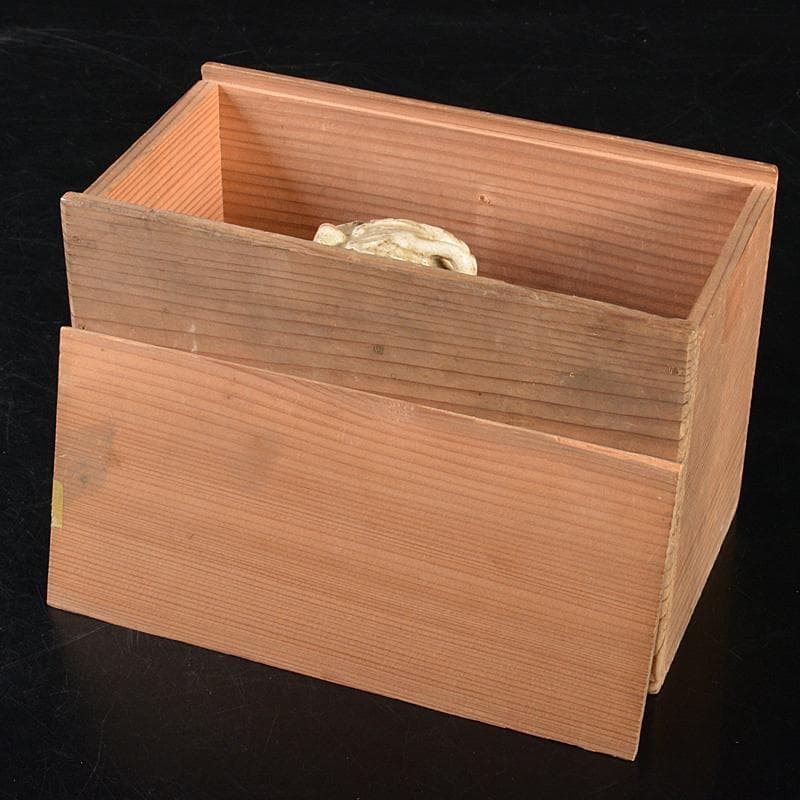 二代　楽吉左エ門　田中常慶作　楽焼　白楽獅子香炉　時代箱付　V　R7444