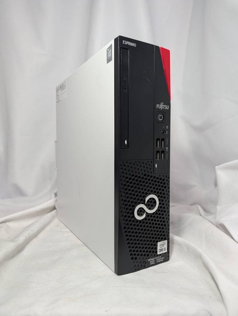 富士通 D7010/E 第10世代 i5/8GB/SSD256GB/Office