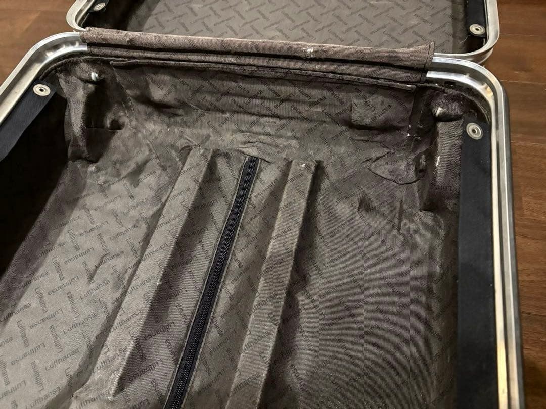 RIMOWA リモワ トパーズ ビジネストロリー ルフトハンザ2輪 機内持込可