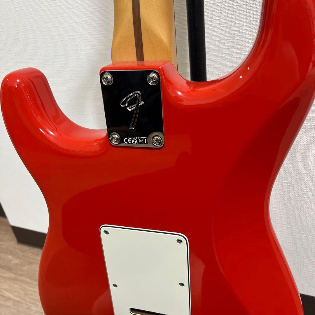 fender stratcaster player2 コーラルレッドハードケース