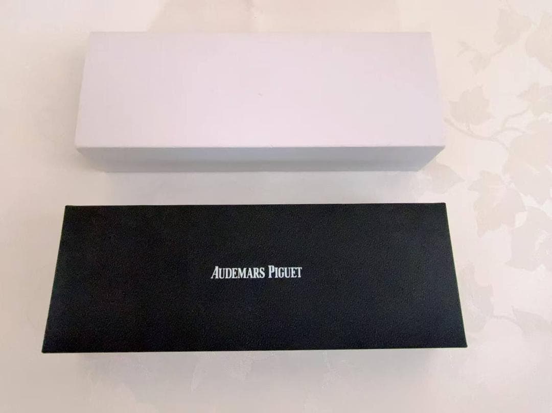 Audemars Piguet ブラックボールペン 本体