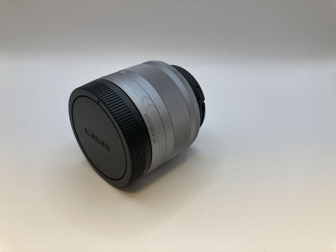 Canon EOS M200 標準ズームキット ホワイト ミラーレス一眼カメラ