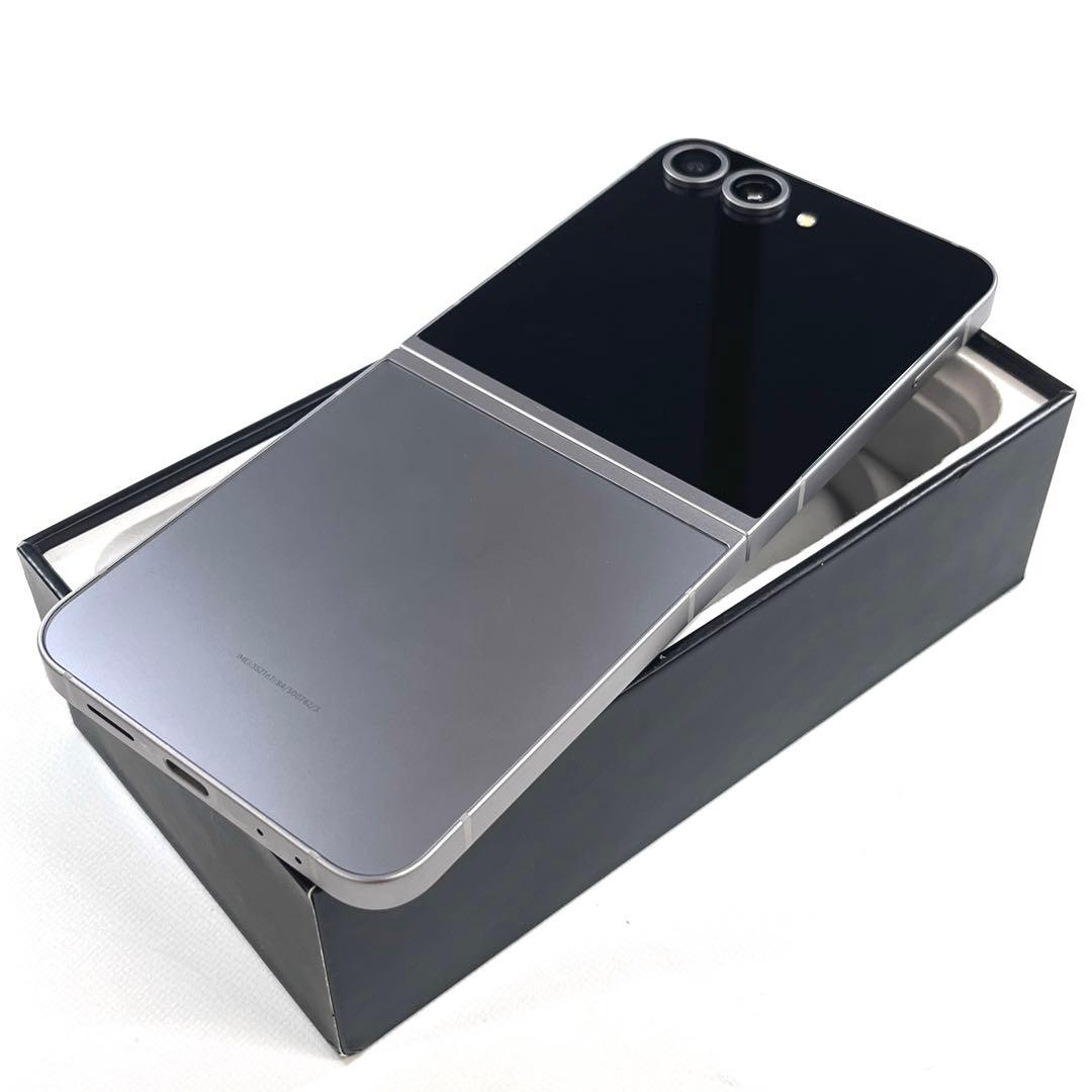 【超美品】Galaxy Z Flip6 256GB｜韓国版SIMフリー