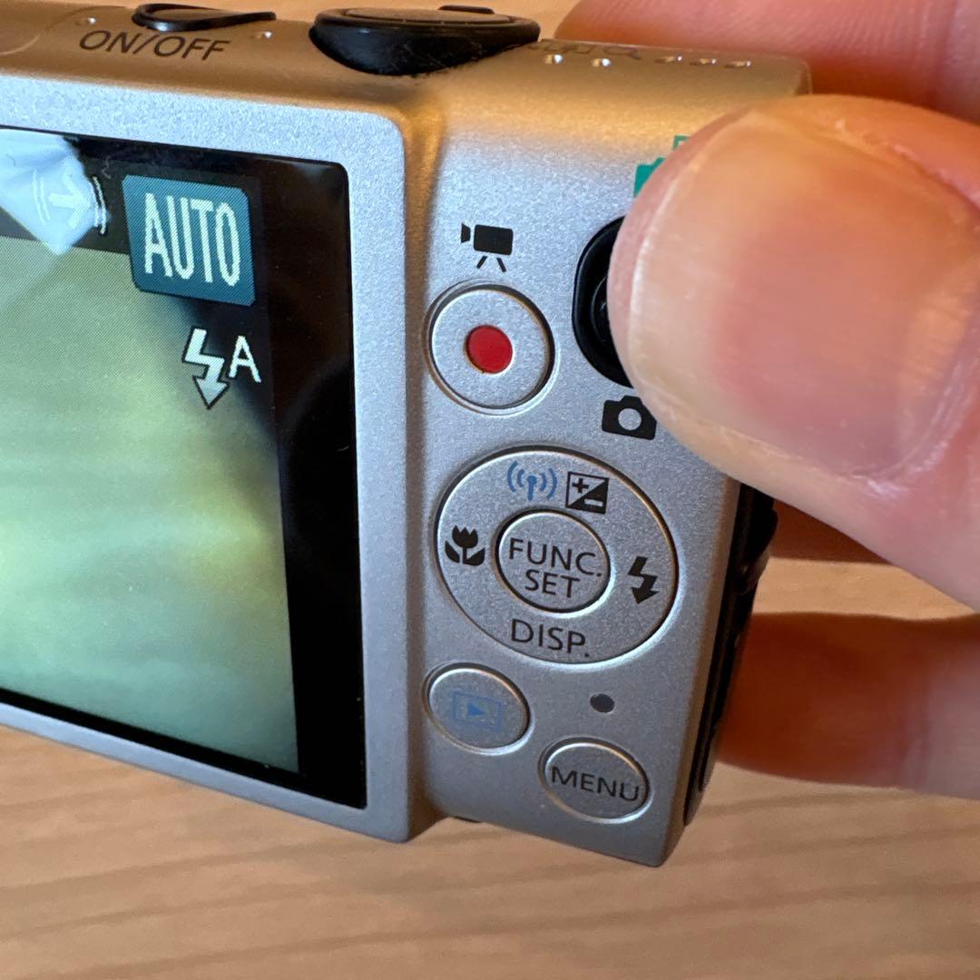 【動作確認済】美品 キャノン IXY 610F デジタルカメラ シルバー