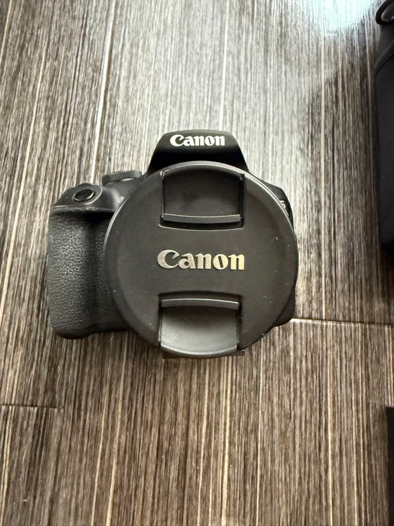 【格安】Canon デジタルー眼レフカメラ EOS Kiss X90