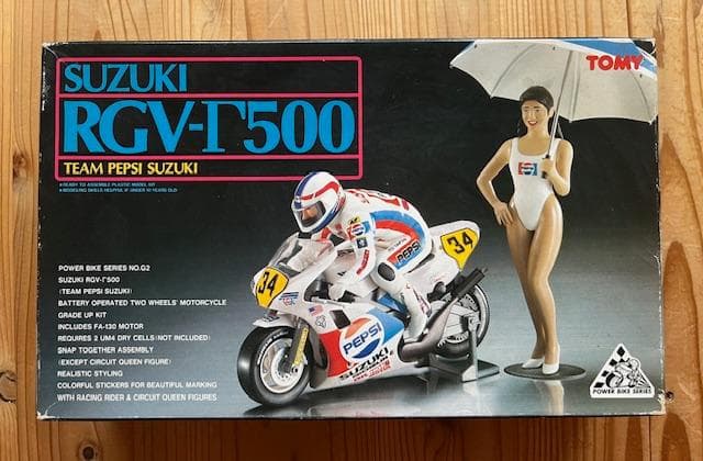 TOMY社製 SUZUKI RGV-Γ500 / ケビン・シュワンツ