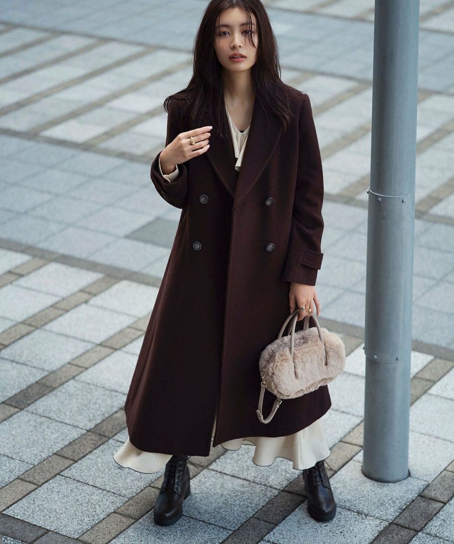 ナチュラルビューティーベーシック ビッグカラーダブルチェスターコート 24AW