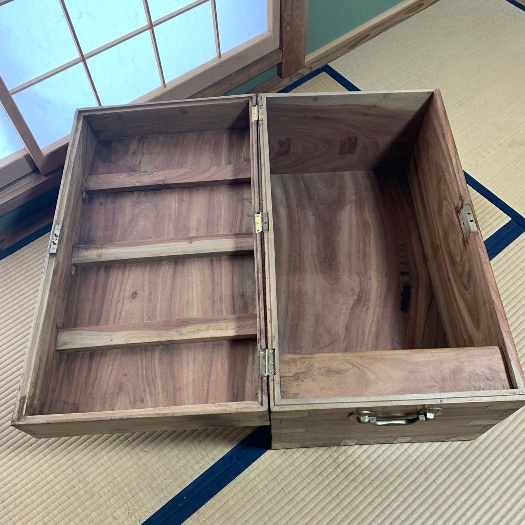 アンティーク! 楠の木トランク
