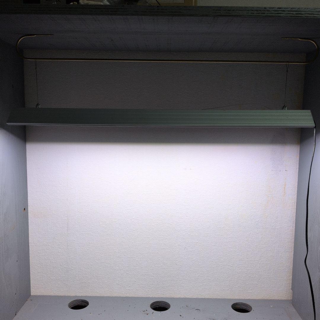 m*0様 アクロ　ＴＲＩＡＮＧＬＥ　ＬＥＤ　ＧＲＯＷ　９００　５０００ｌｍ　９０