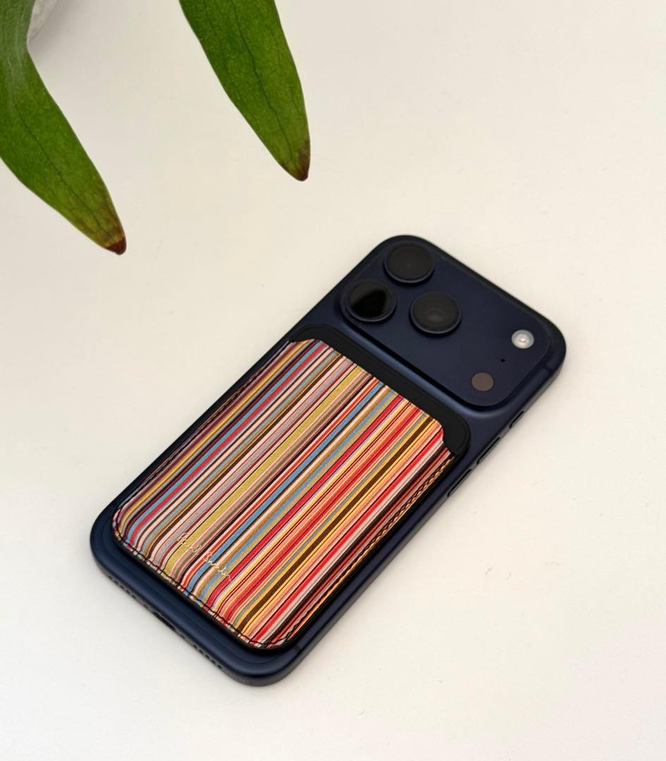 Paul Smith MagSafeカードケース　iPhone