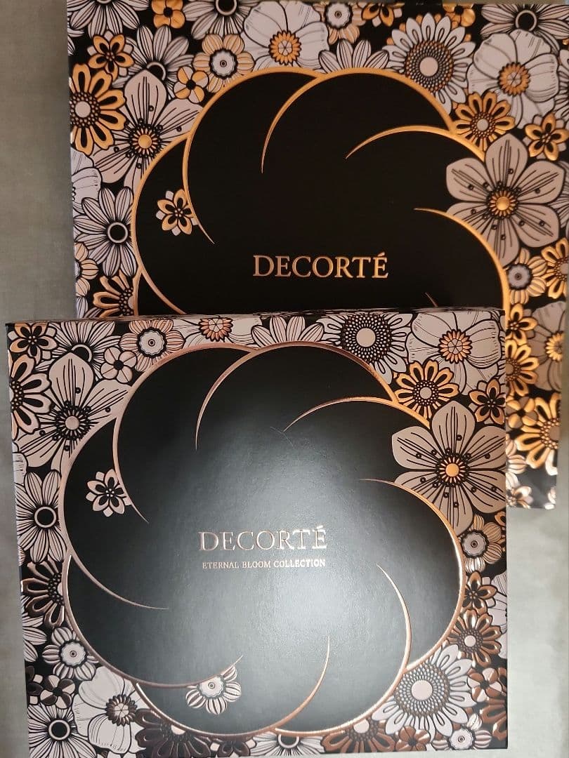 COSME DECORTE 　EternalBloom