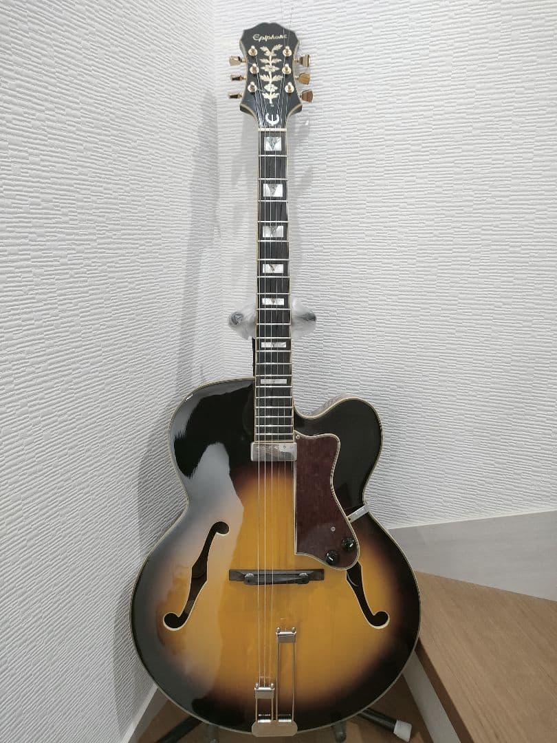 末限定特価 1/25迄 送料込92,000円 EER AS 2005年ピアレス製