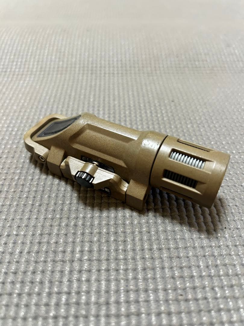 【実物】　INFORCE ウェポンライト GEN.2モデル