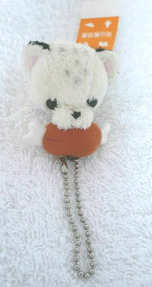 赤ちゃんチーター　ヒョウ　ぬいぐるみ　キーホルダー
