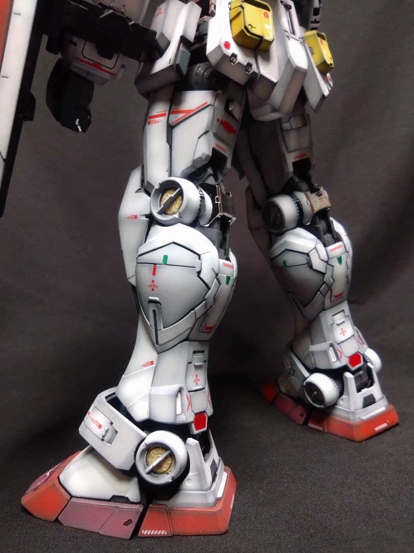 リョウ51　　ガンプラ PG UNLEASHED 1/60ガンダム 完成品