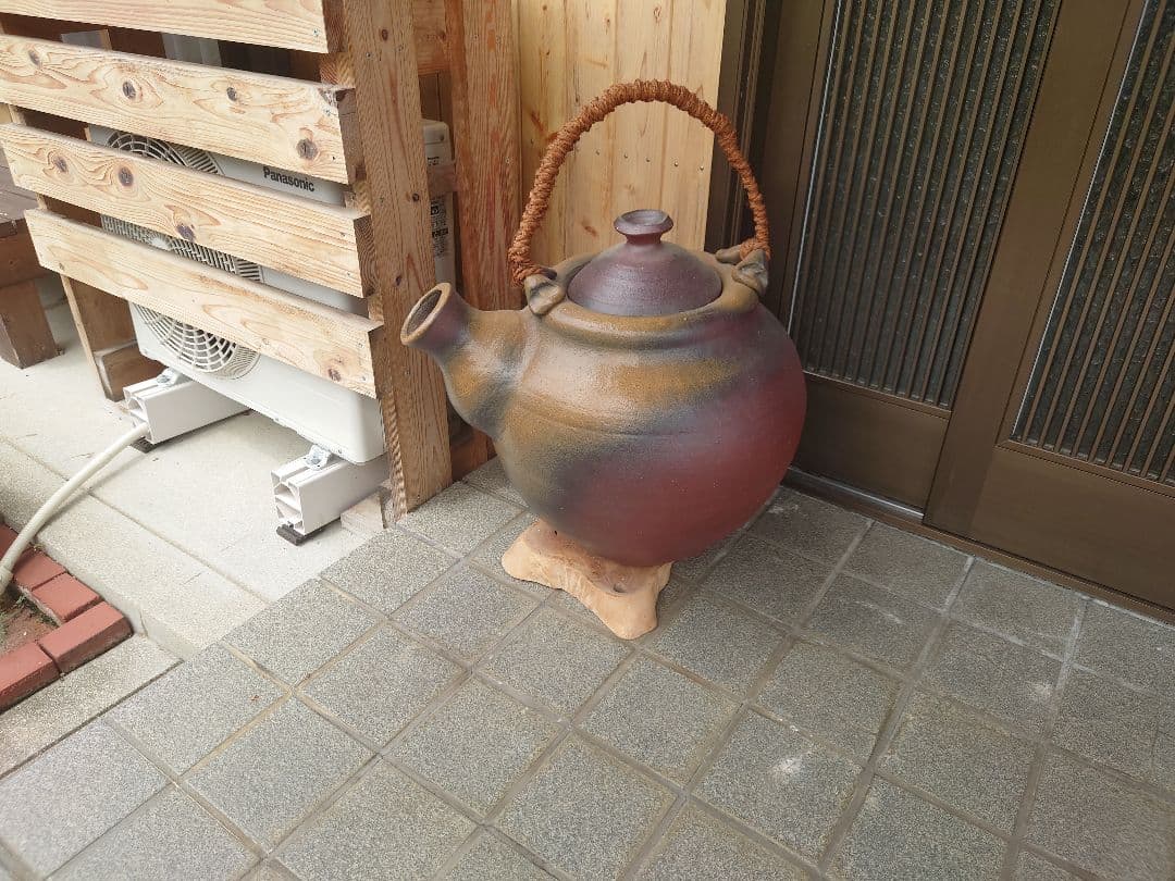 巨大急須