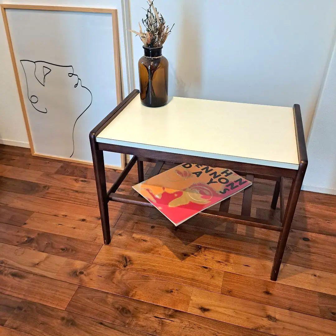 オールドカリモク　名作　コーヒーテーブル　サイドテーブル　白　茶