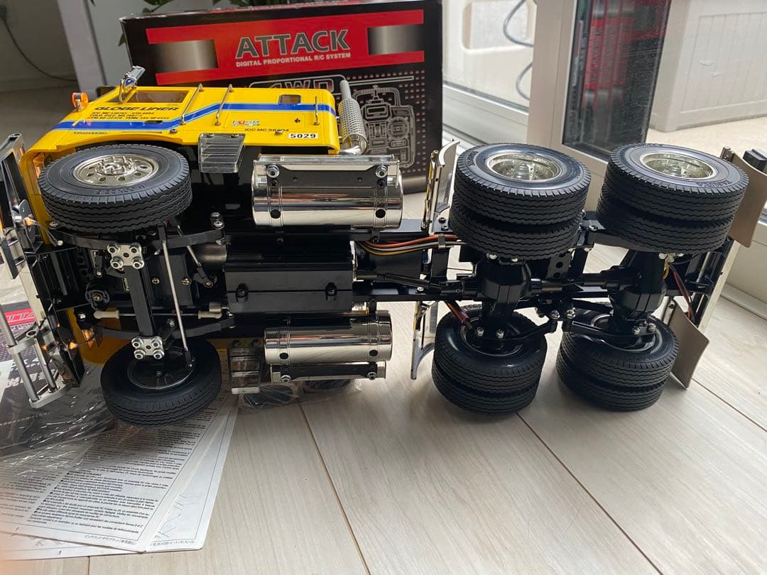 完成品3速ギアタミヤRC1/14 グローブライナーフラットヘッド6×4フルセット