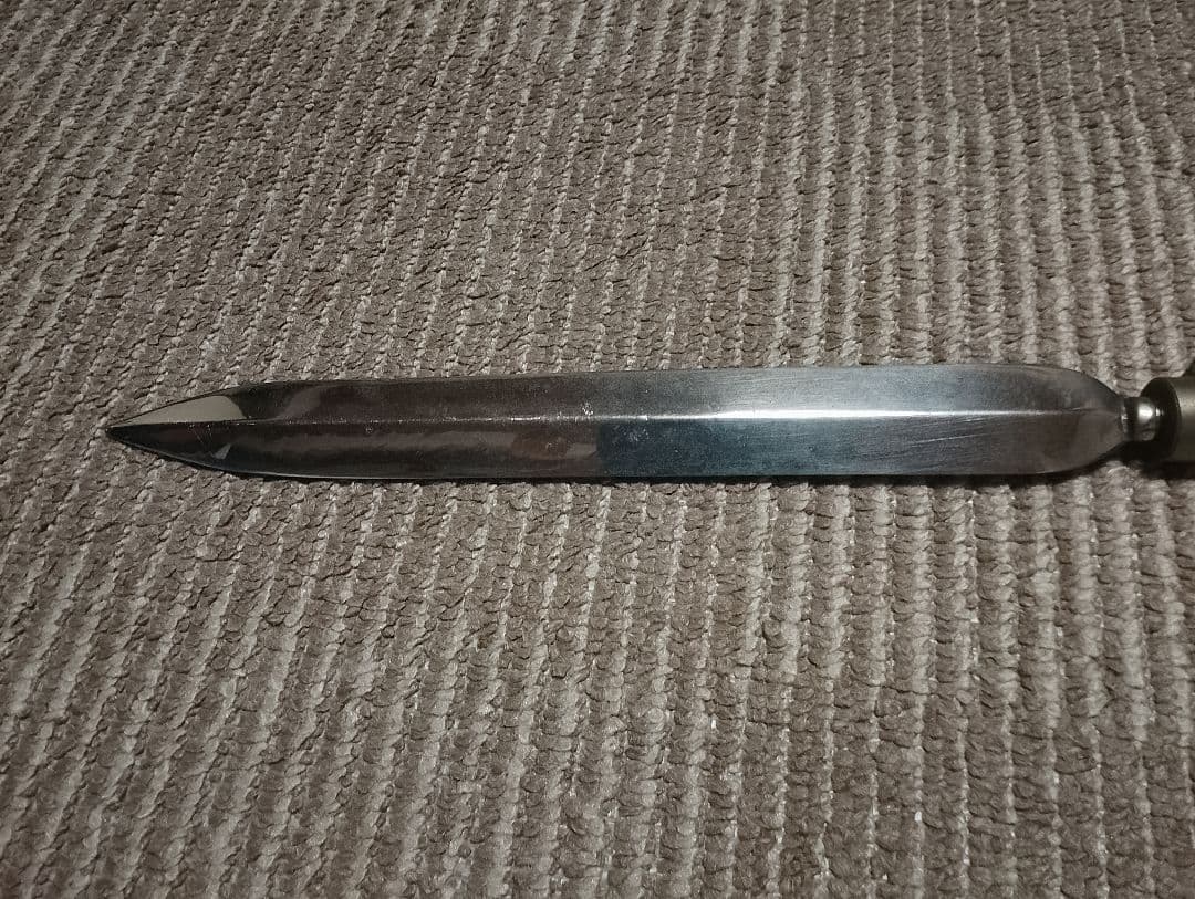 槍 (模造品)