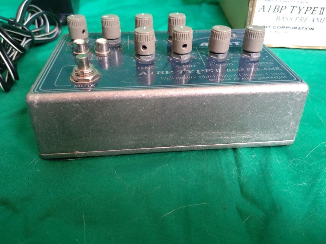 ぱ*だ様 ALBIT A1BP TYPE II ベースプリアンプ