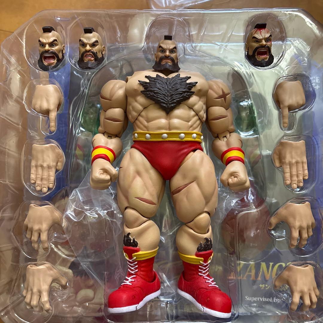 ストームコレクティブルズ　ストリートファイター II ザンギエフ　フィギュア