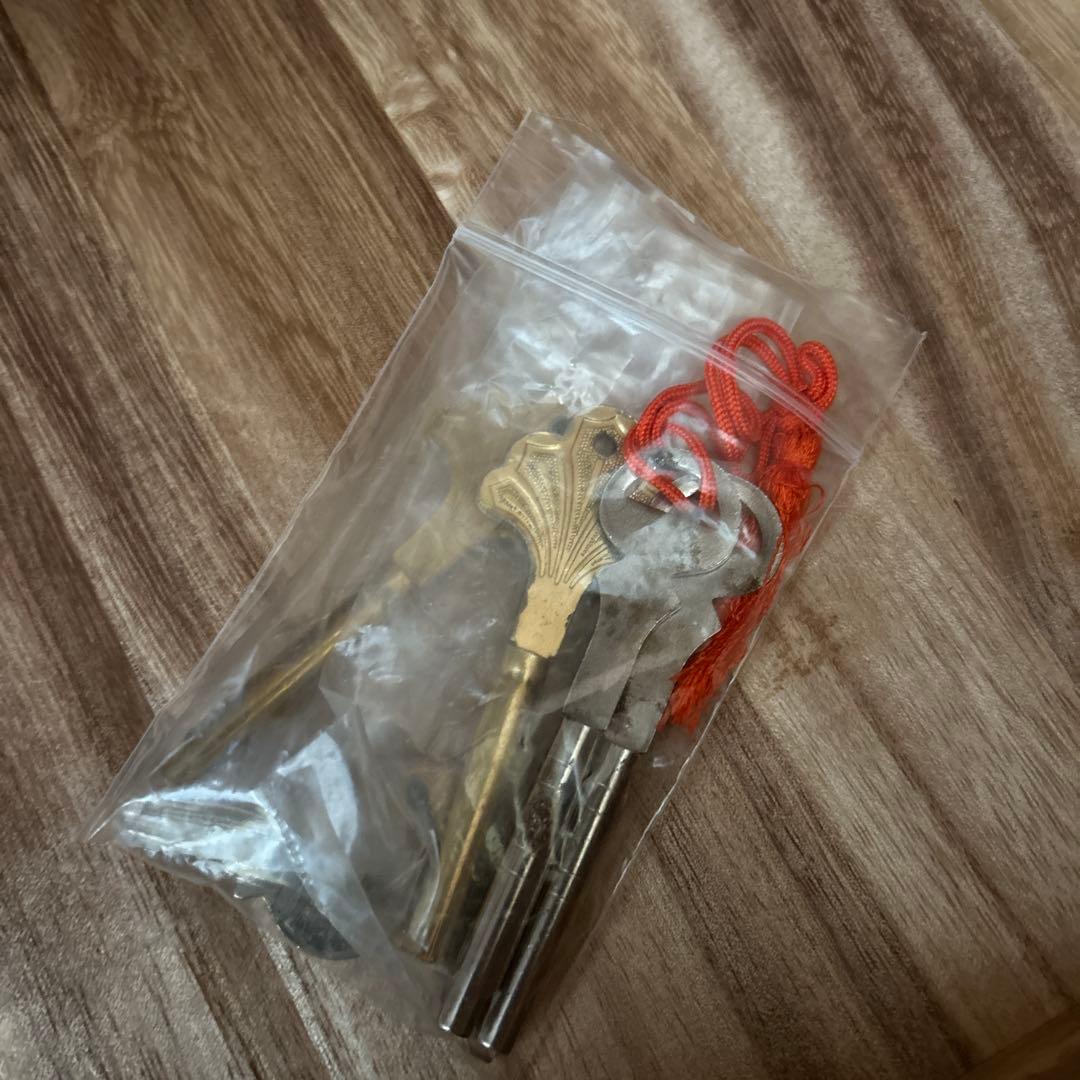 着物箪笥　婚礼箪笥　和たんす　彫刻