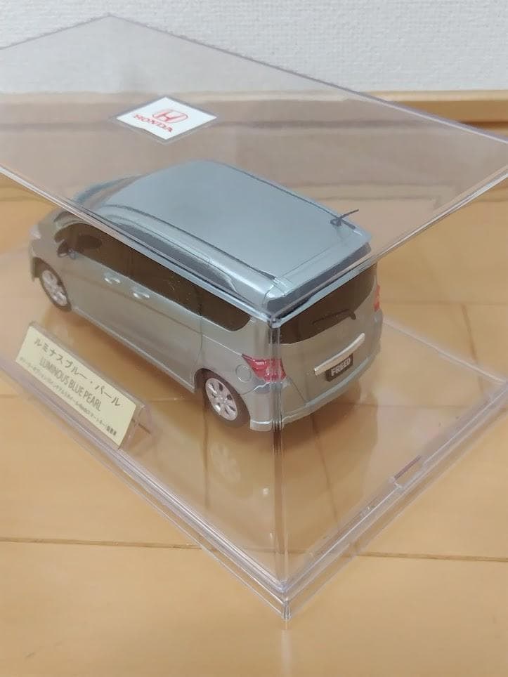 【美品・送料無料】ホンダ フリード ＦＲＥＥＤ　ディスプレー用スケールモデル