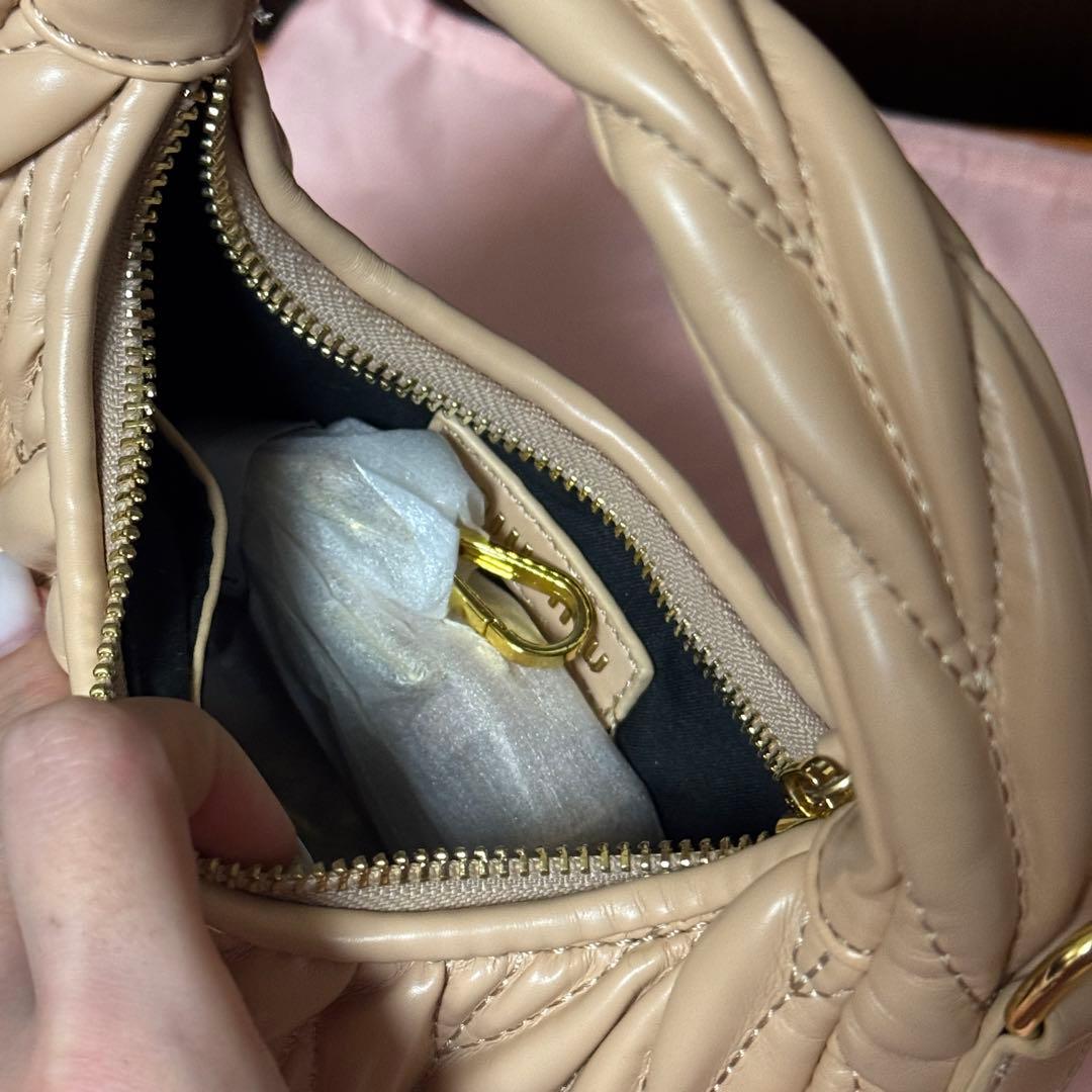 ノベルティ キルティングバッグ　実物撮影　即日発送