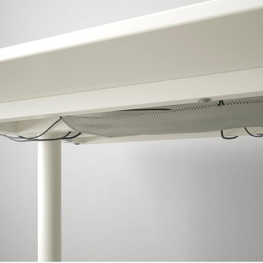 IKEA BEKANT 昇降デスク140x60