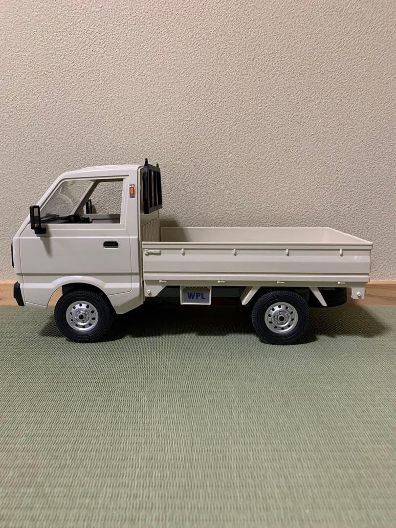 軽トラック　スズキ　キャリィ風　WPL ドリフト　2WD D12 1/10 丸目