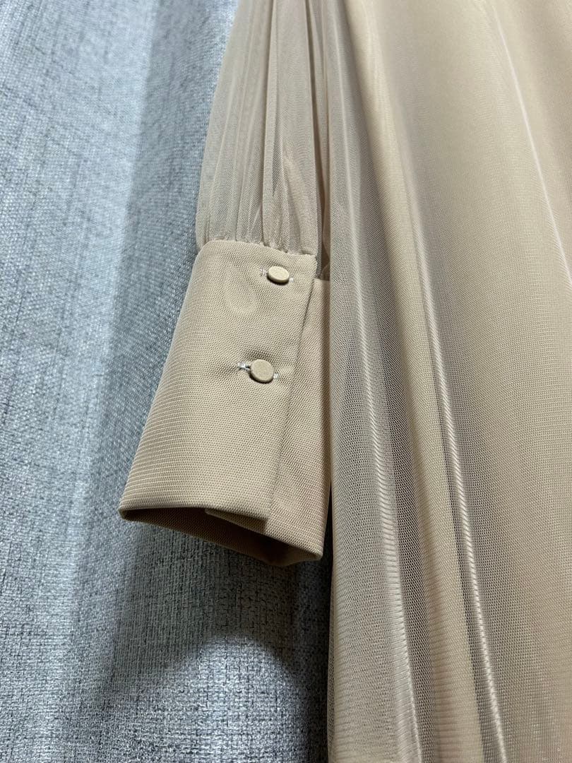 KATOチュールハイネックワンピース　CAPRICIEUX LE'MAGE