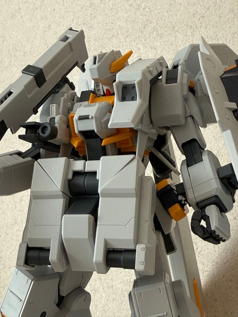 【レア 素組完成品】 ＭＧ 1/100 ガンダムＴＲ-１［ヘイズル・アウスラ］