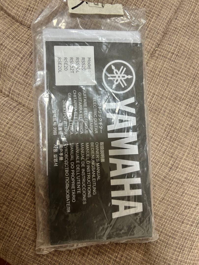 ヤマハ エレキギター REVSTAR RSS 20VWヴィンテージホワイト