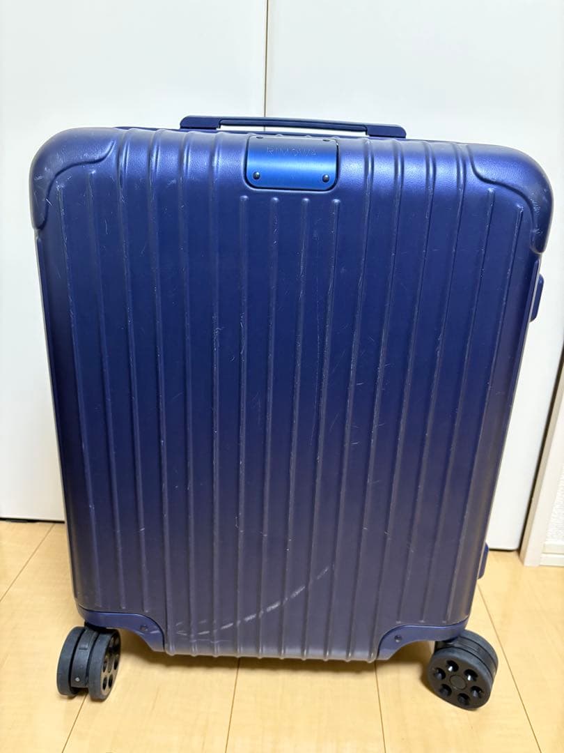 RIMOWA リモワ スーツケース ESSENTIAL CABIN PLUS