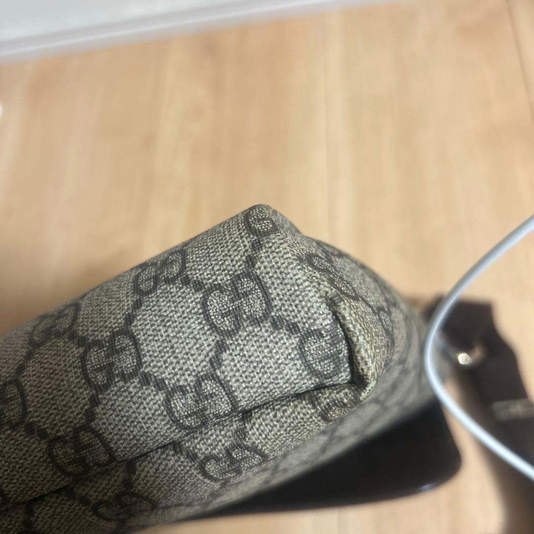 Gucci GGモノグラム ショルダーバッグ ブラウン