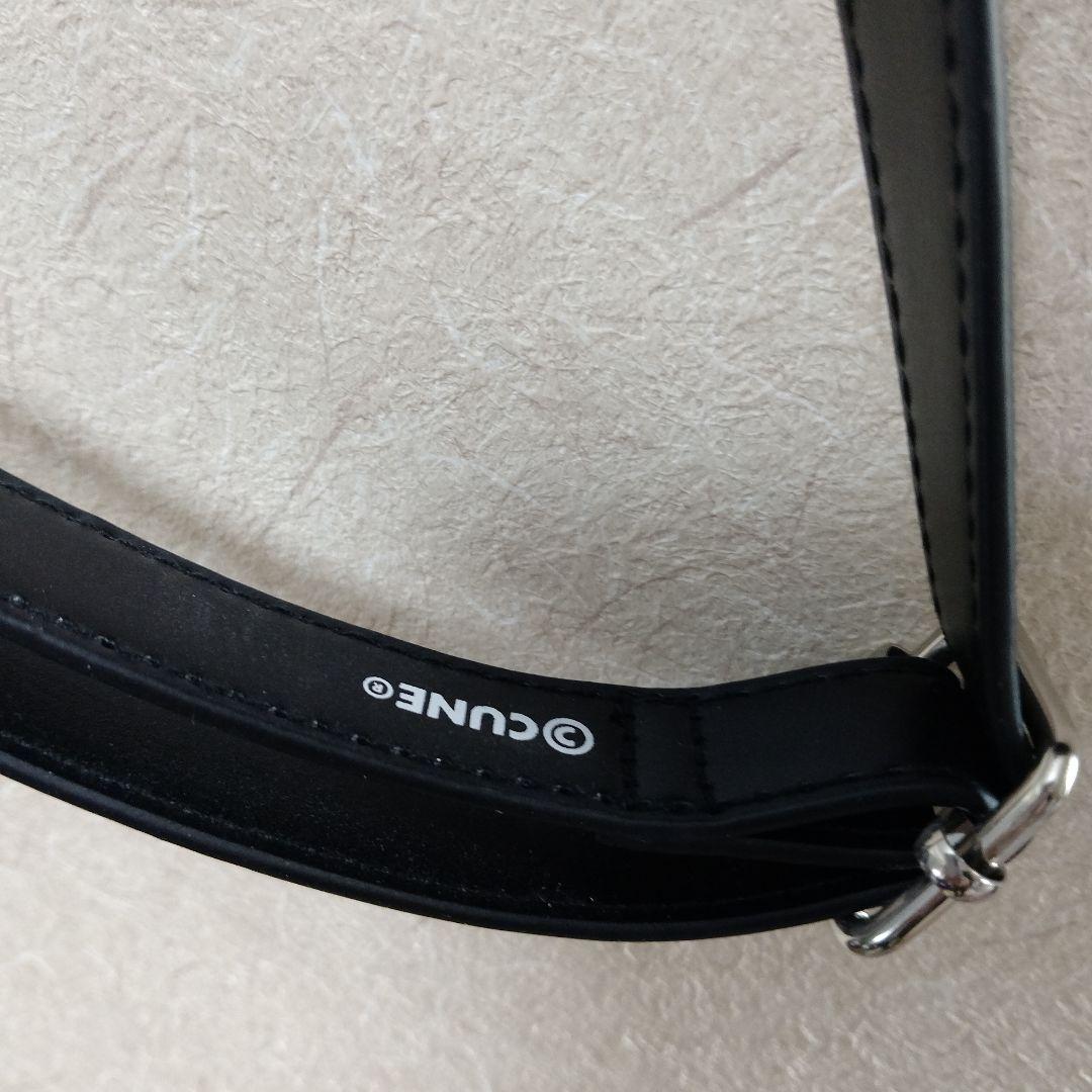 CUNE 合皮の四角いフラップバッグS 3way うさぎ BLACK キュ―ン