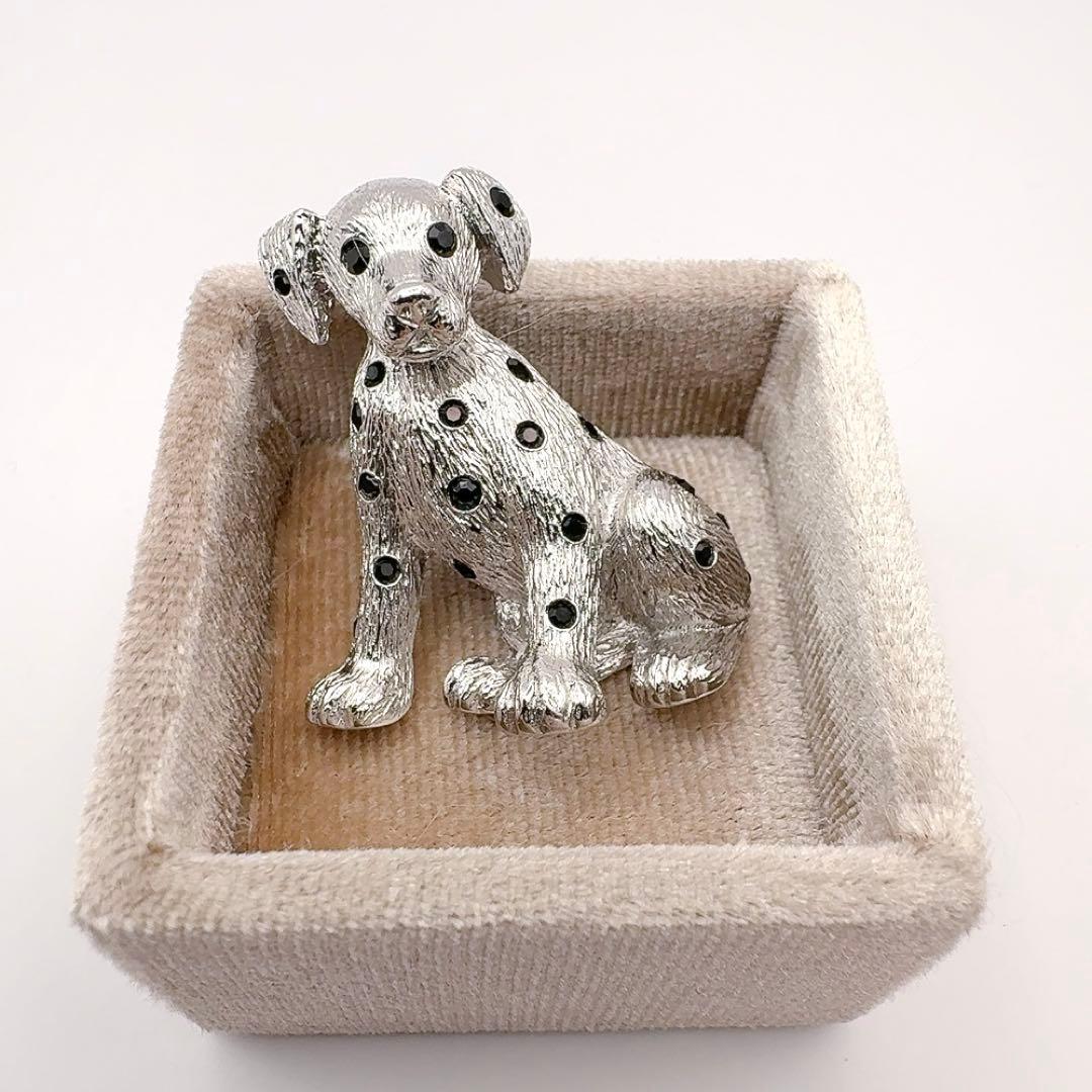 ⭐️SALE⭐バーバリー　ブローチ　犬　ドッグ　ダルメシアン　シルバートーン