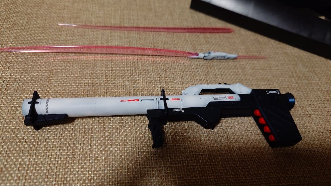 MG νガンダムver.Ka LEDライト機能付き 全塗装組立済