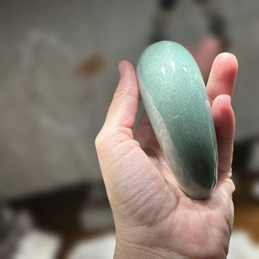 天然石 グリーンアベンチュリン 勾玉 大型 277g