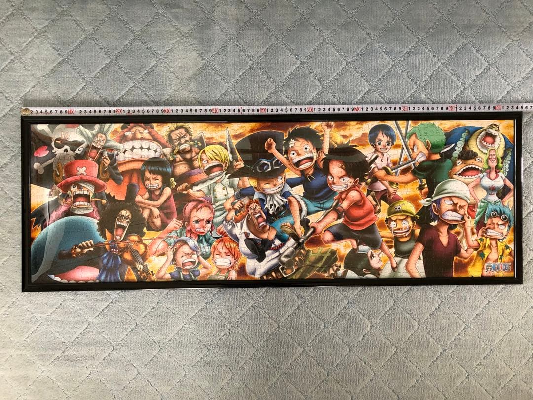 【美品】 ワンピース ルフィ ゾロ サボ シャンクス 壁掛け ジグソーパズル