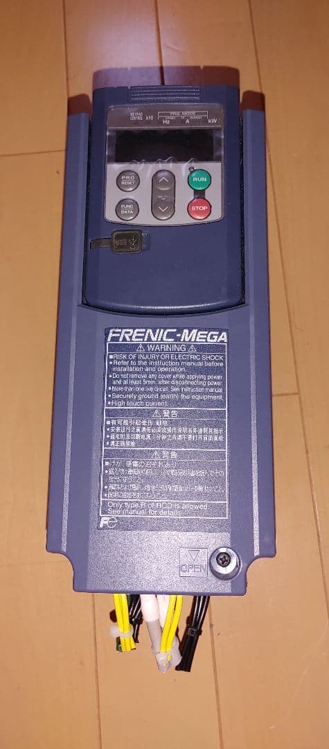 ② 0.4　富士電機インバータ　FRN0.4G1S-4J