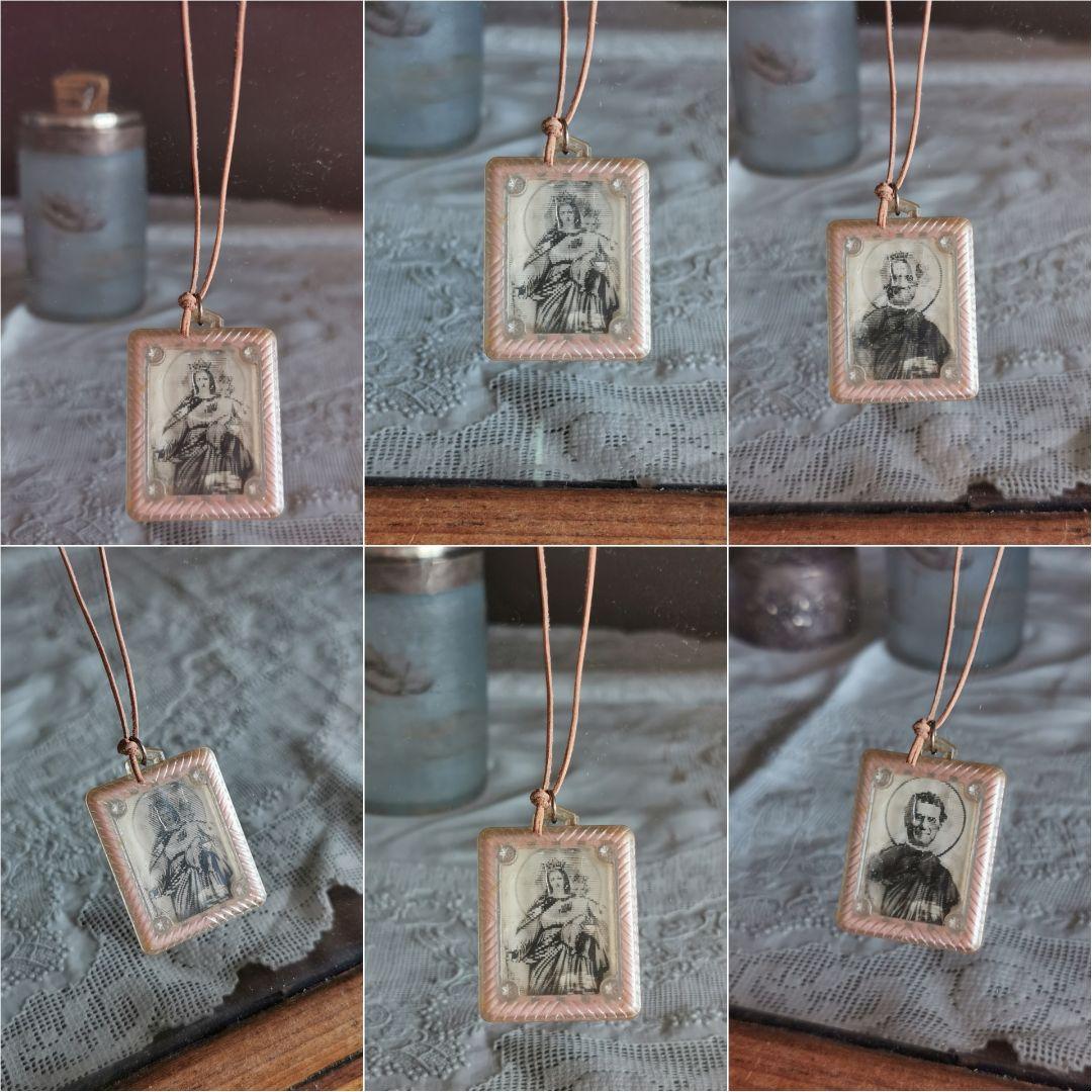 アンティーク 聖母子像と聖人 レンチキュラー桜色チャーム レザー紐付きネックレス