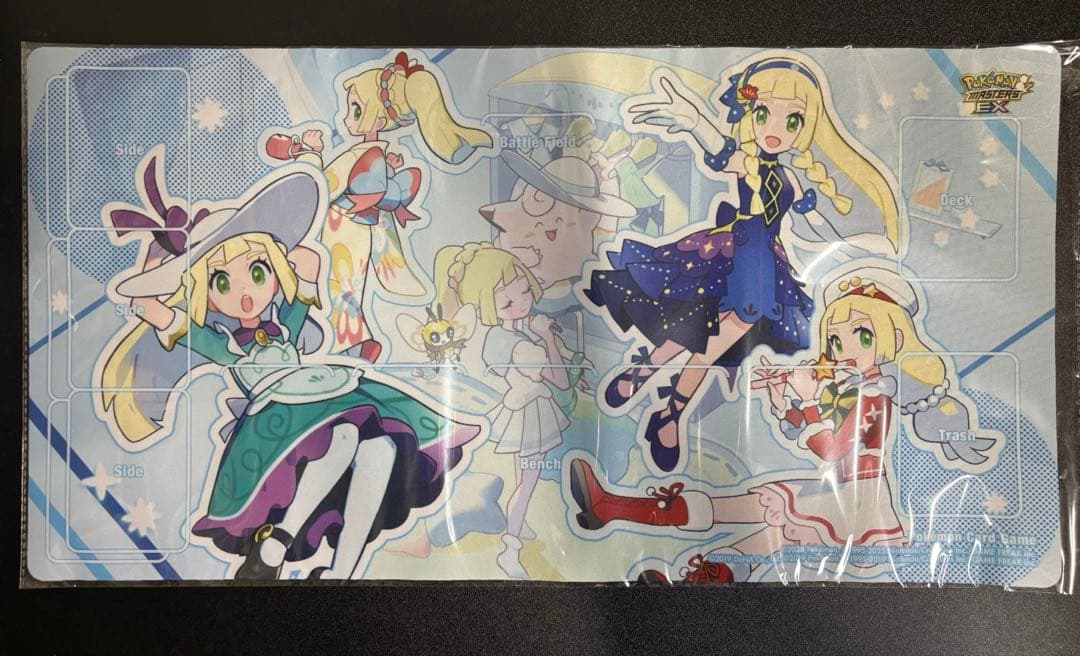 ポケマスEX 特製プレイマット おしゃれを楽しむリーリエ