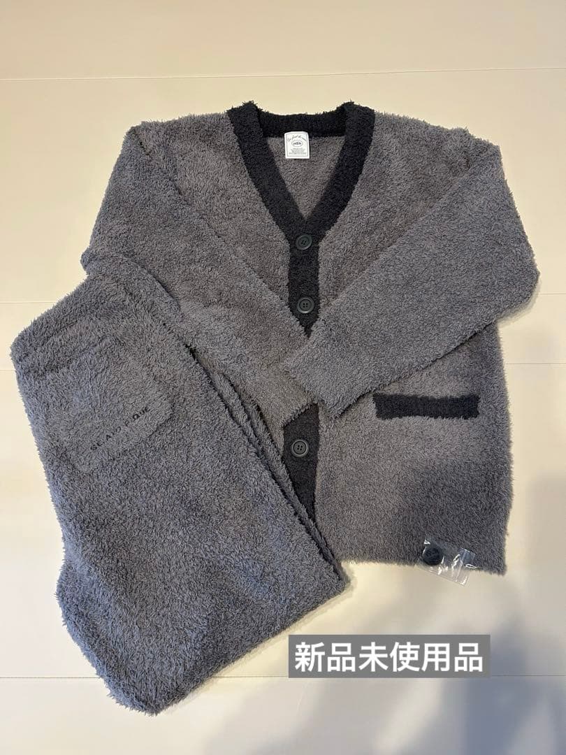 新品未使用ボタン付き　ジェラートピケ　グレー　上下　2024年福袋B