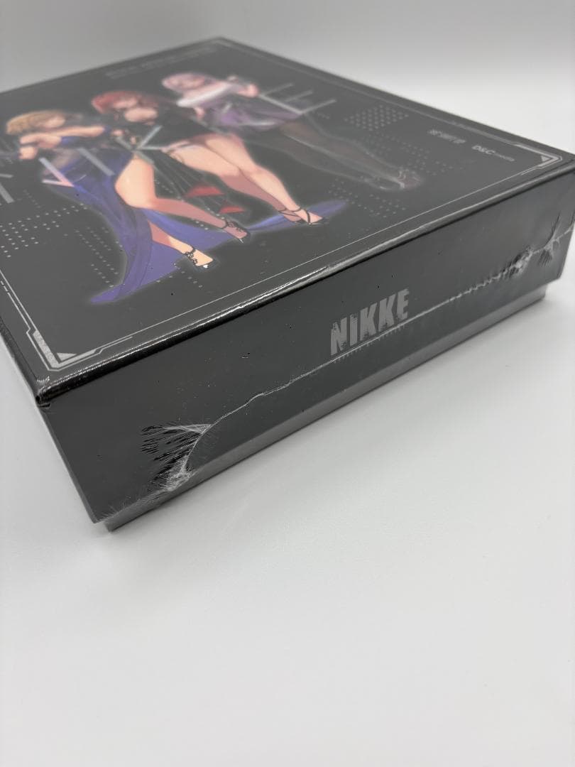 勝利の女神NIKKE 公式 アンソロジー ファンブック 特装版 パッケージ 韓国